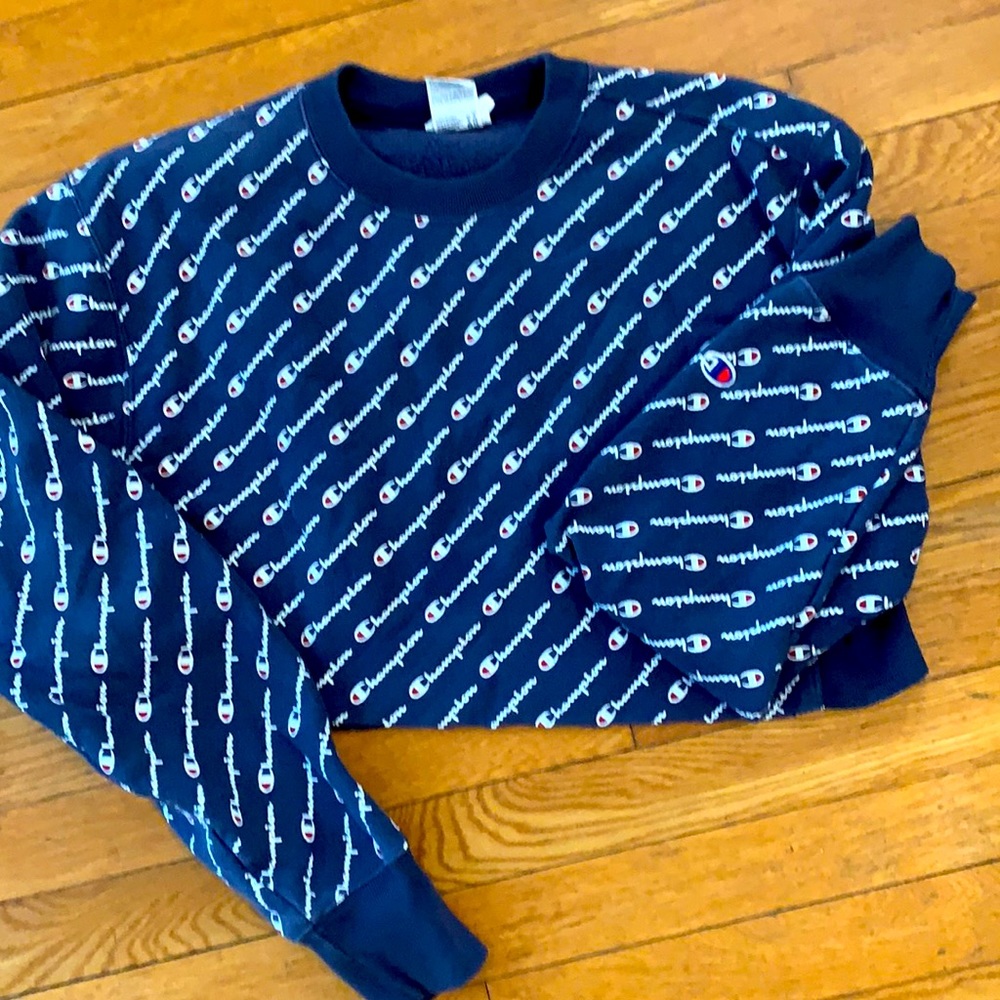 Women’s Champion Crop Sweatshirt